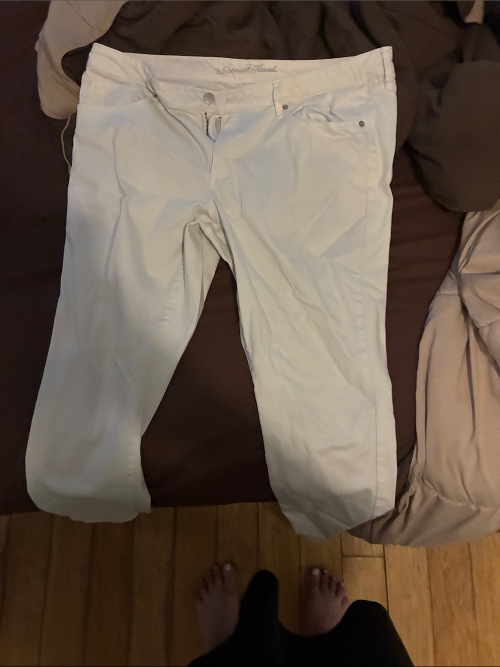 Universal Thread Cream Casual Pants